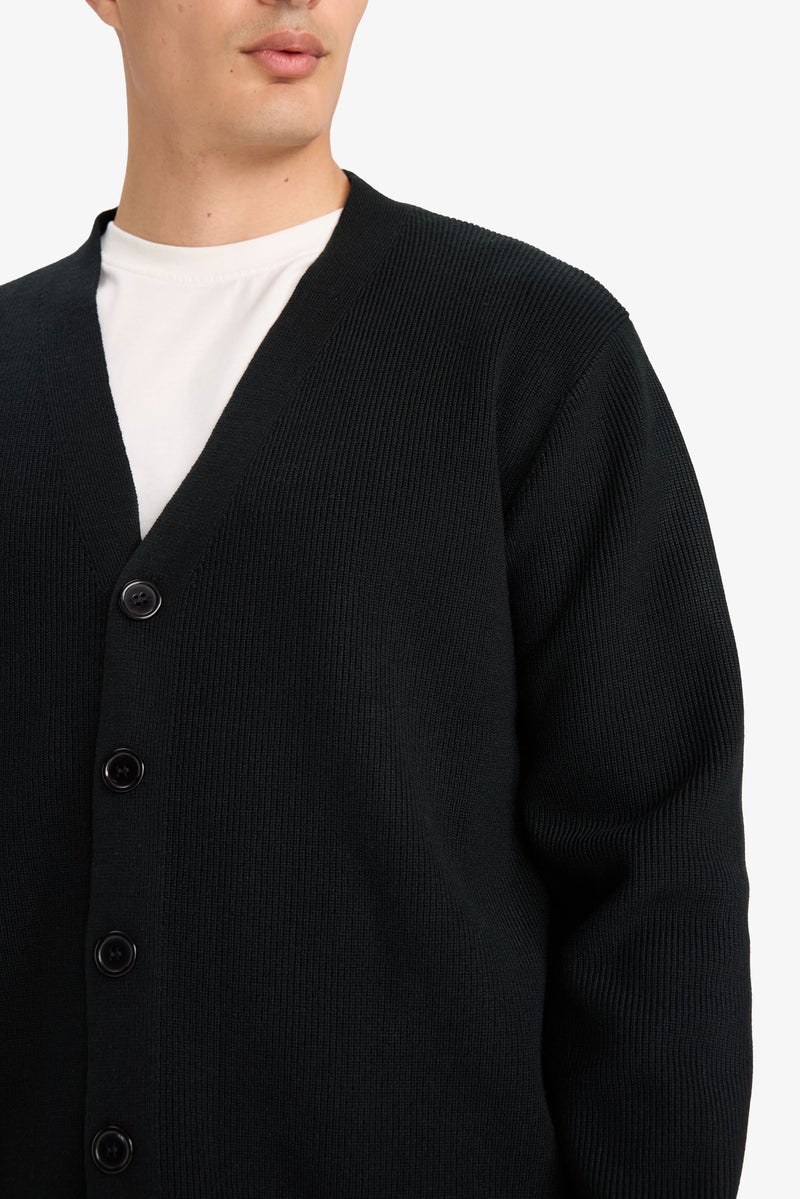 DeFacto Black Man Relax Fit V-Neck Knit Cardigan Casual - Image 5