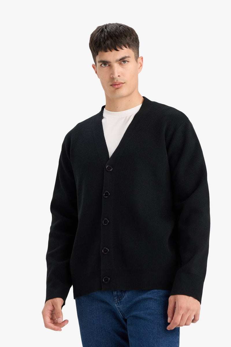DeFacto Black Man Relax Fit V-Neck Knit Cardigan Casual - Image 3