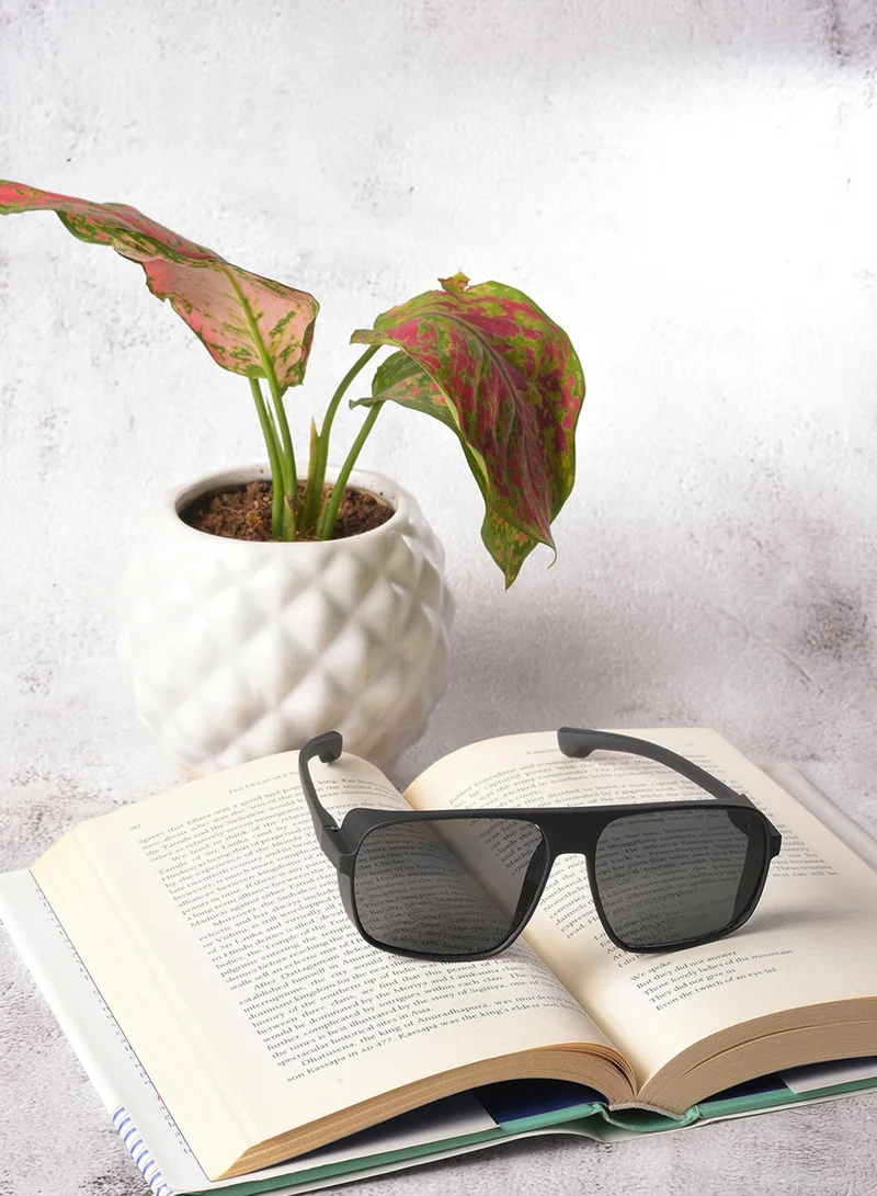 صوص هاوت Black Lens Black Wayfarer Sunglasses