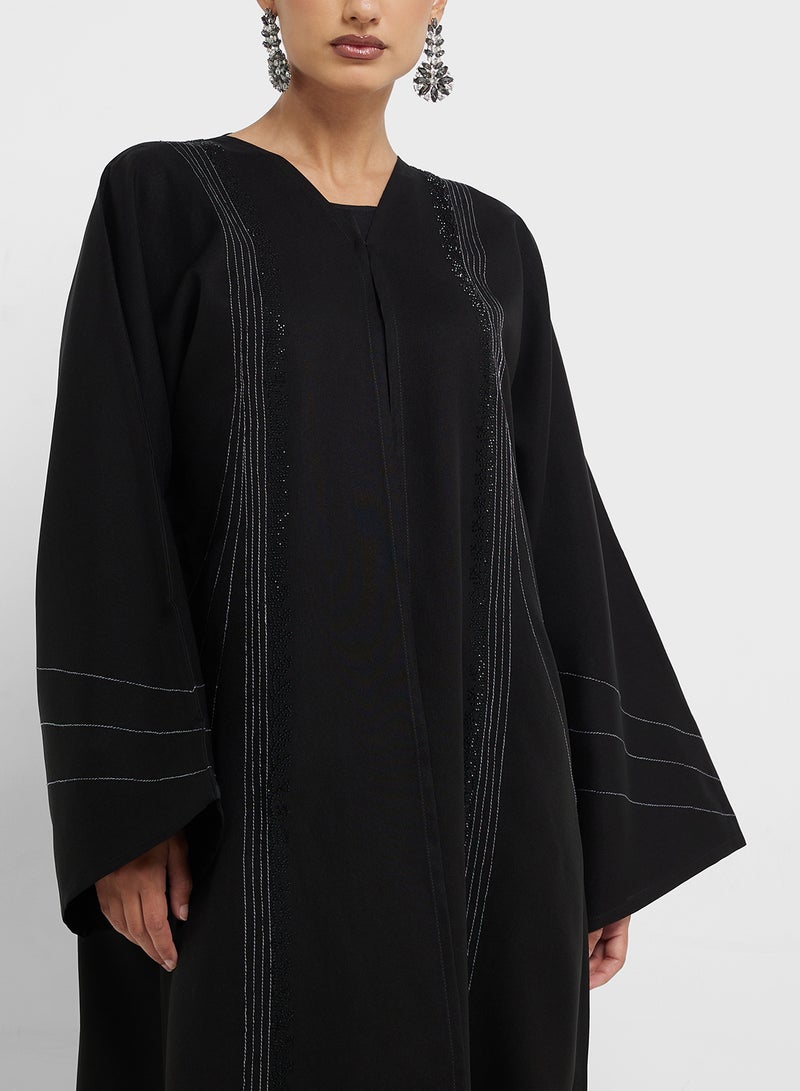 hayas closet V-Neck Embellished Flared Sleeve Abaya  - Image 3
