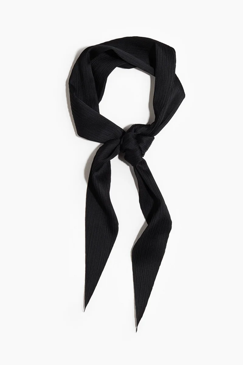 اتش اند ام وشاح للرقبة