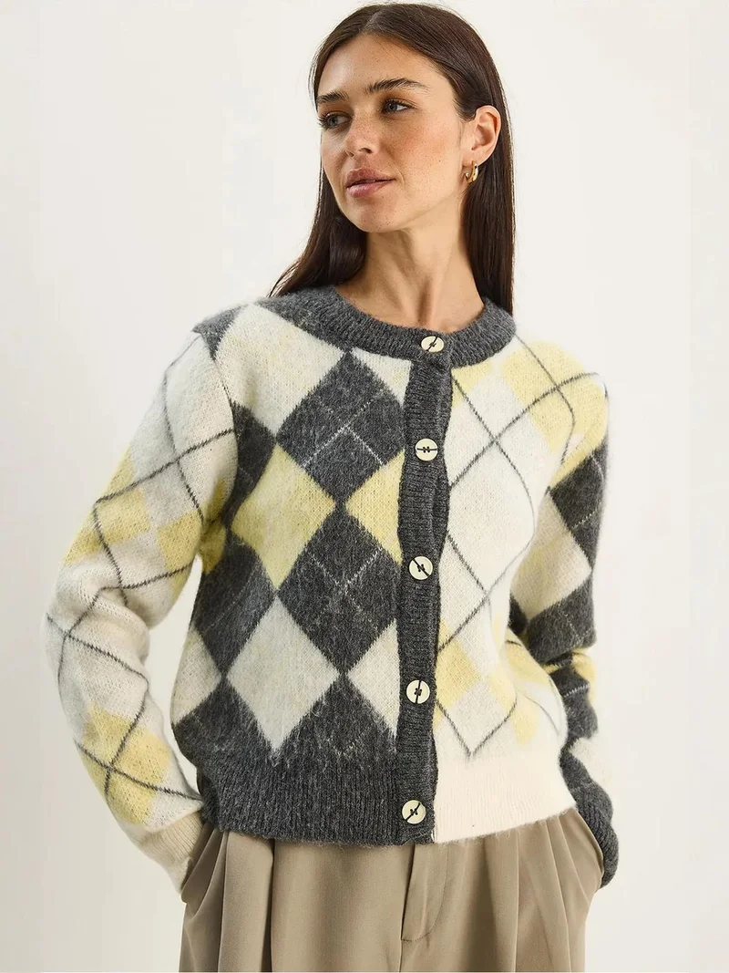 Bianco Lucci LUCCI Ribbed Thick Knit Cardigan with Button Closure