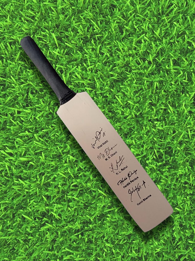 Frixan Miniature Bat Indian Cricketer Printed Autograph Pack of 5 (Not Original) for Show Piece and Gift Purpose Souvenir Bat (They Can't be Used for Paying Cricket) - Image 4