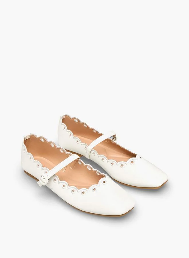 سيليست Women Buckle Closure Mary Jane Shoes
