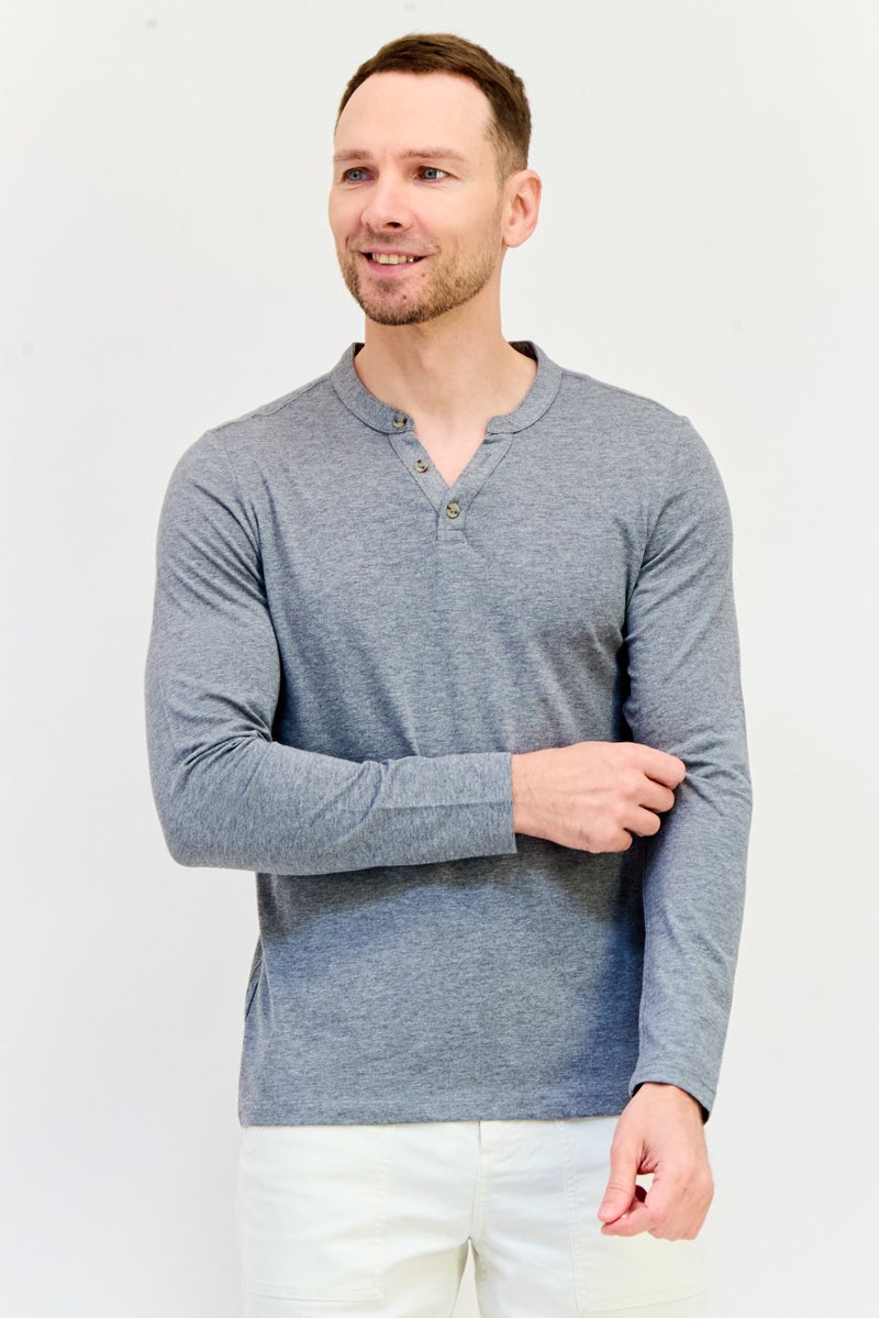 Celio تي شيرت رجالي بأكمام طويلة وفتحة عنق مقسومة، رمادي - Image 1