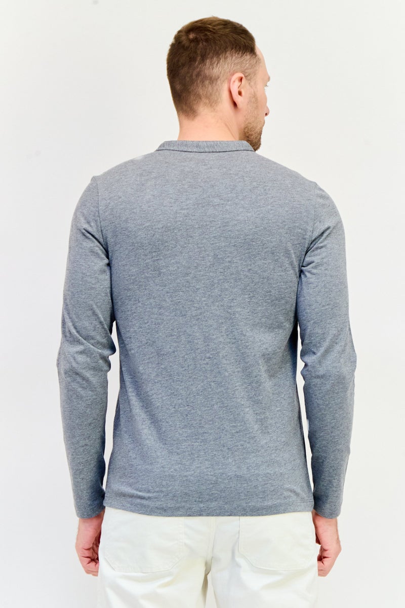 Celio تي شيرت رجالي بأكمام طويلة وفتحة عنق مقسومة، رمادي - Image 2