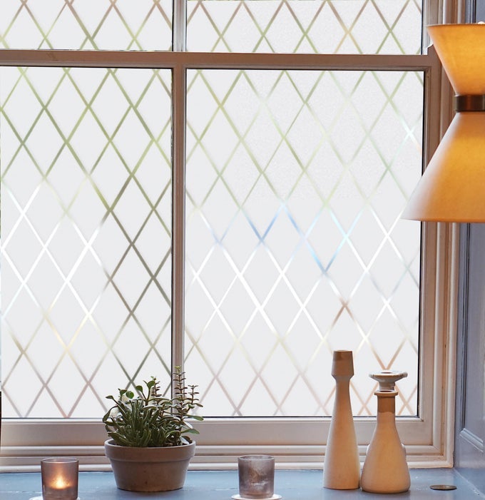 FROSTED LATTICE WINDOW FILM WINDOW PRIVACY FILM DECORATIVE WINDOW CLING NON ADHESIVE FROSTED GLASS FILM FOR WINDOWS DOORS UV REJECTION 44X200CM