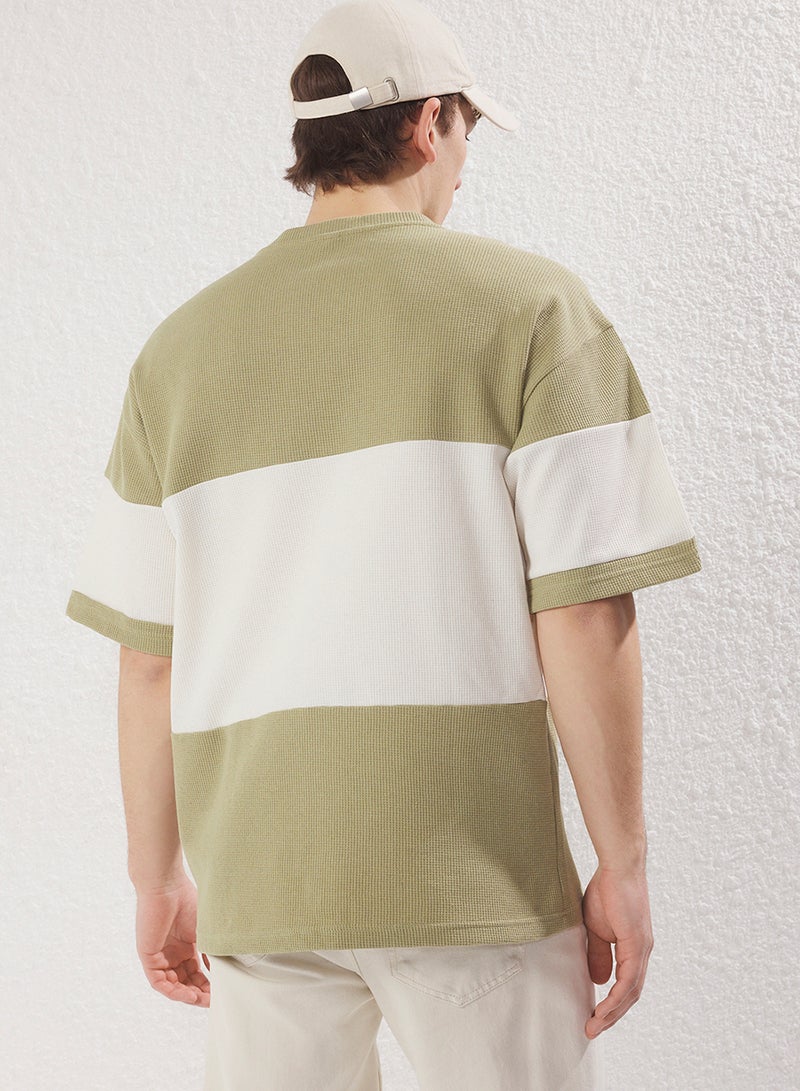 trendyol Mint Oversize/Wide Cut Color Block Textured T-Shirt Tmnss25Ts00065 - Image 2