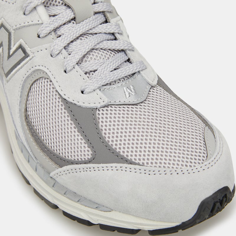 New Balance Men's 2002R Shoes - Image 5