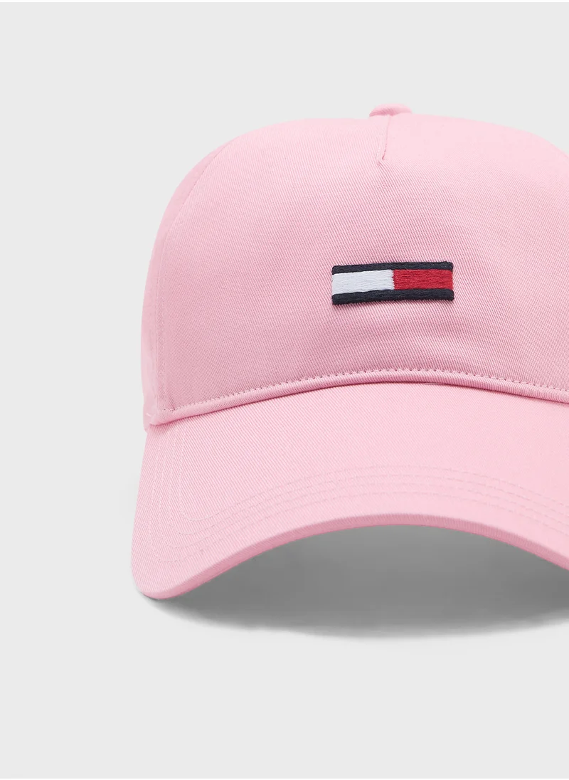 تومي جينز Elongated Curved Peak Cap