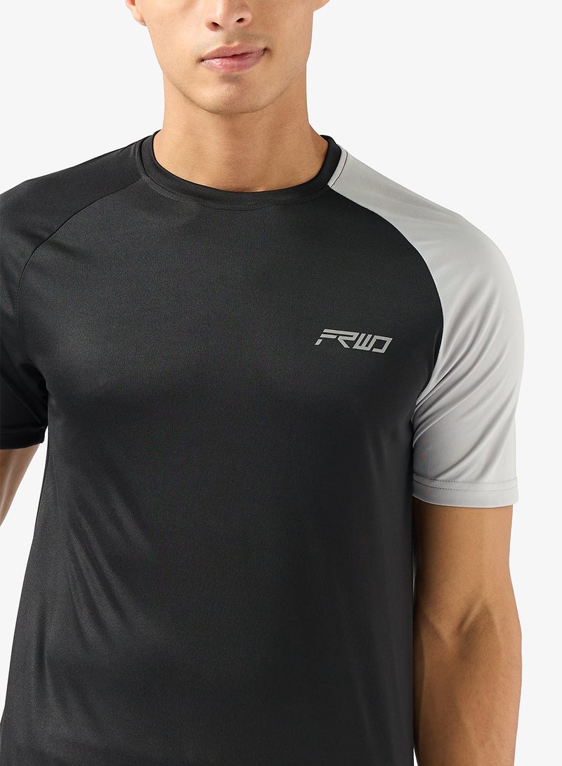 FRWD Training Activewear T-Shirt - Image 3