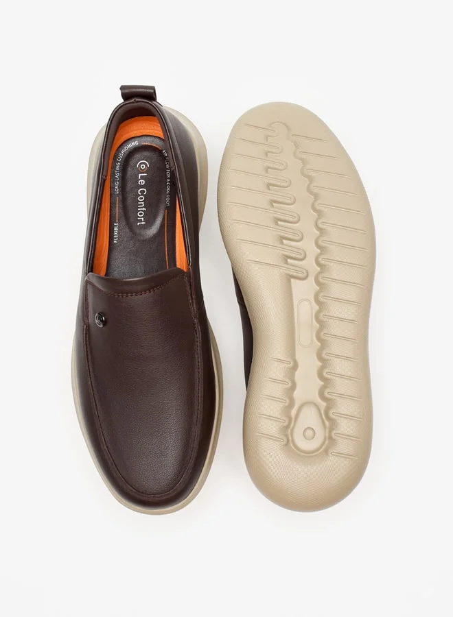 لو كونفورت Men Solid Slip-On Loafers