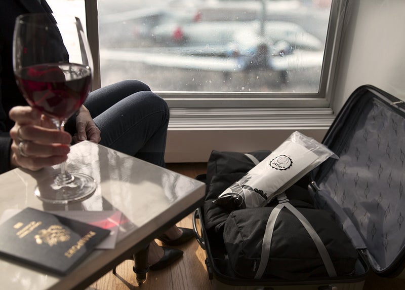 JetBag JetBag - Wine Bag for Travel (Set of 6, BOLD edition) - The Original ** ABSORBENT ** Reusable & Protective Bottle Bags - MADE IN THE USA  - Image 5