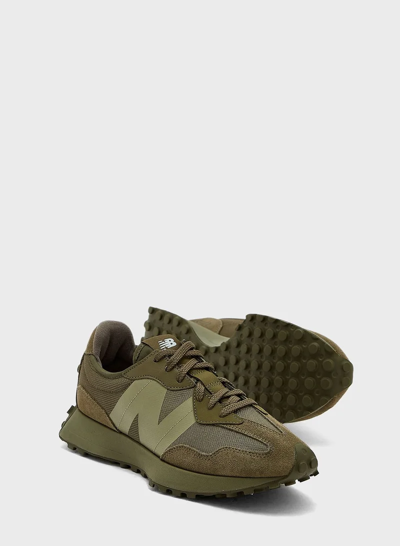 New Balance 327 Low Top Sneakers