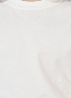 Styli Basic Fitted Round Neck T-Shirt  - Image 3
