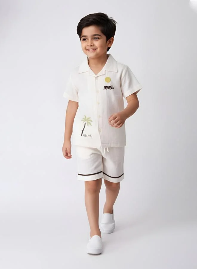 Bella Moda Boys White Embroidered Short Sleeves Shirt And Shorts Set