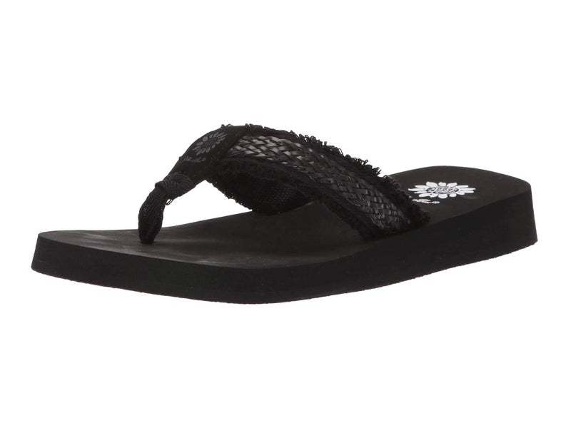 Yellow Box Womens Fianni Sandal Black 8 M US