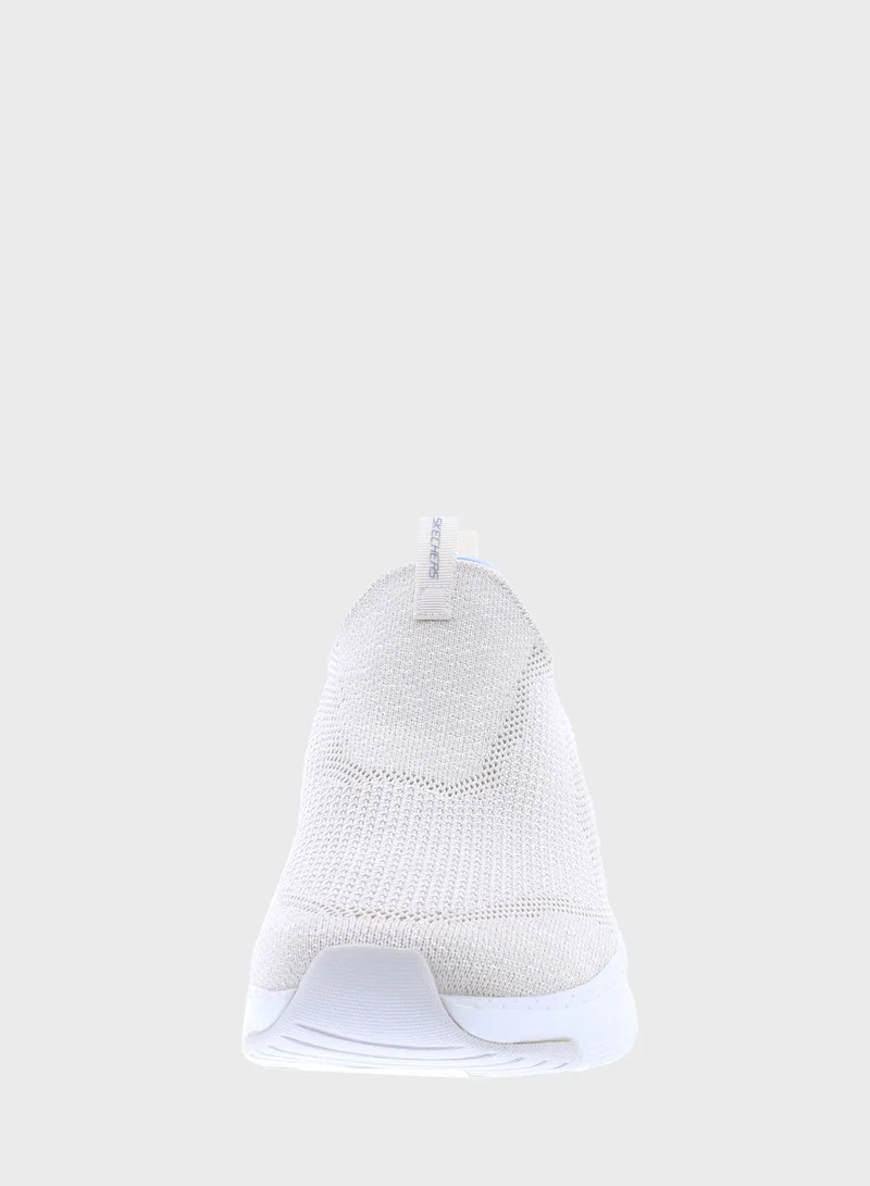 SKECHERS Arch Fit