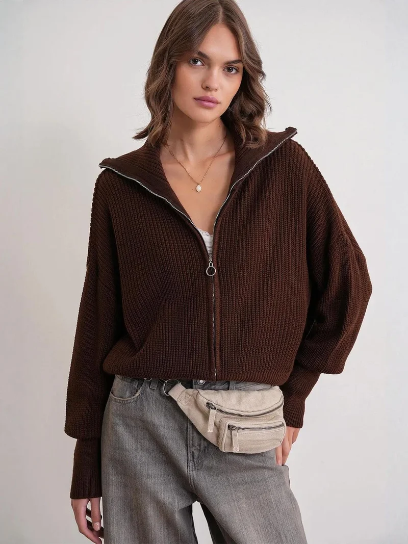 ميكسراي كارديجان محبوك بقصة واسعة وياقة بسحاب وملمس مميز