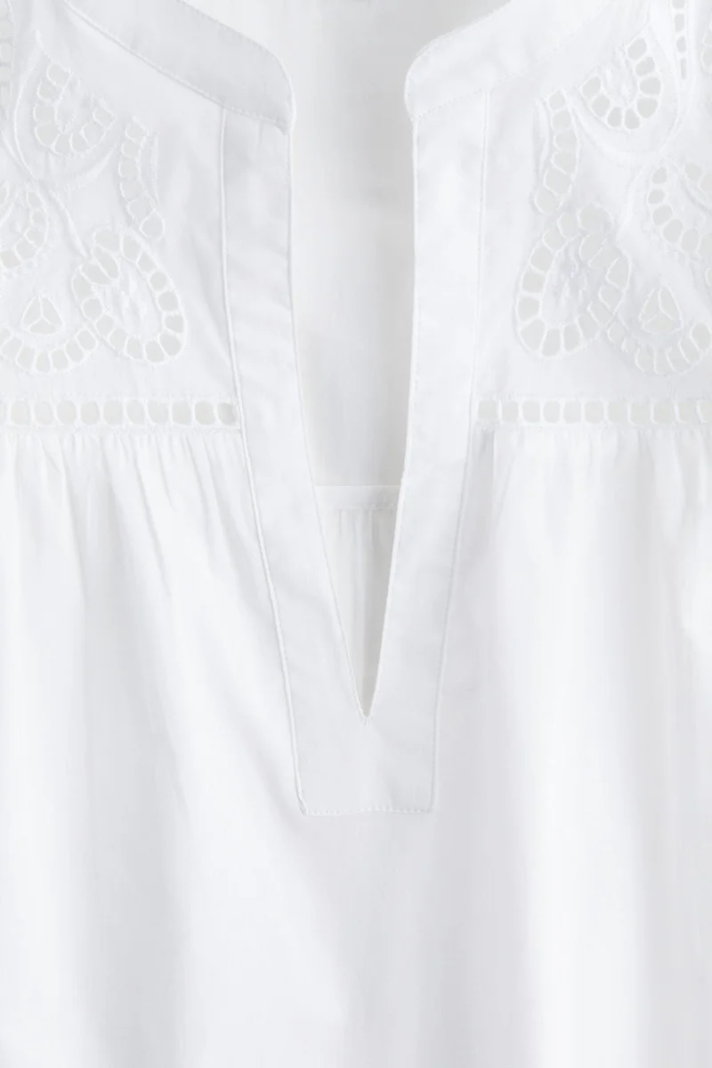 اتش اند ام Broderie Anglaise Blouse