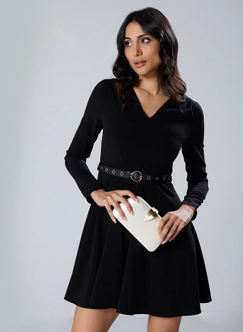 Zigzag Belted V-Neck Dress