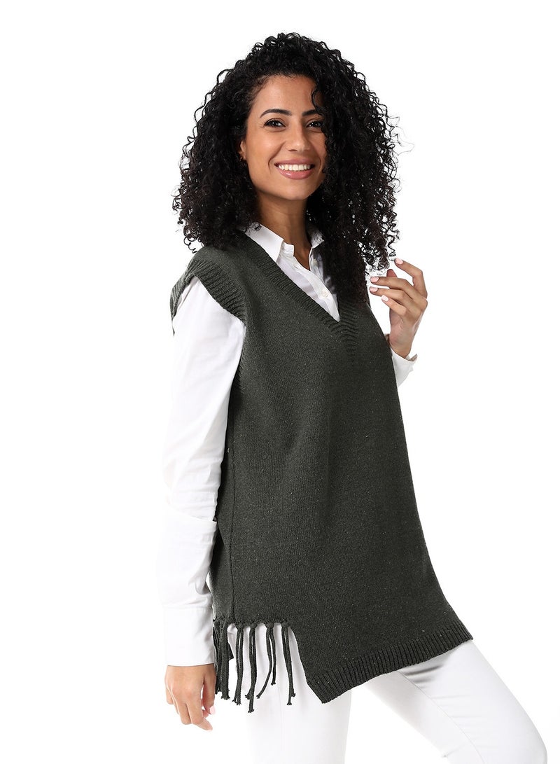 Caesar Women's wool vest with fringes on the side - Image 2