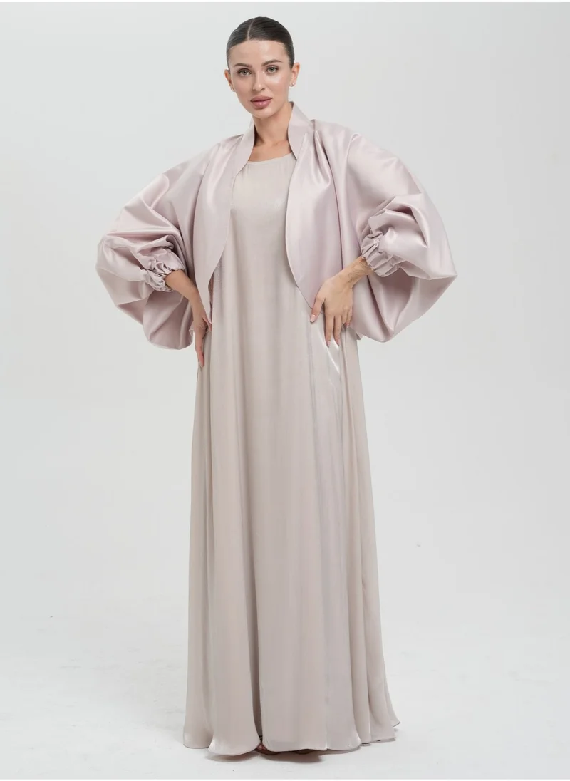 Meem by Mariyah Flowy abaya with jacket