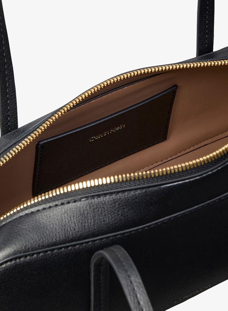 CALVIN KLEIN Metallic Logo Textured Barrel Bag - Image 4