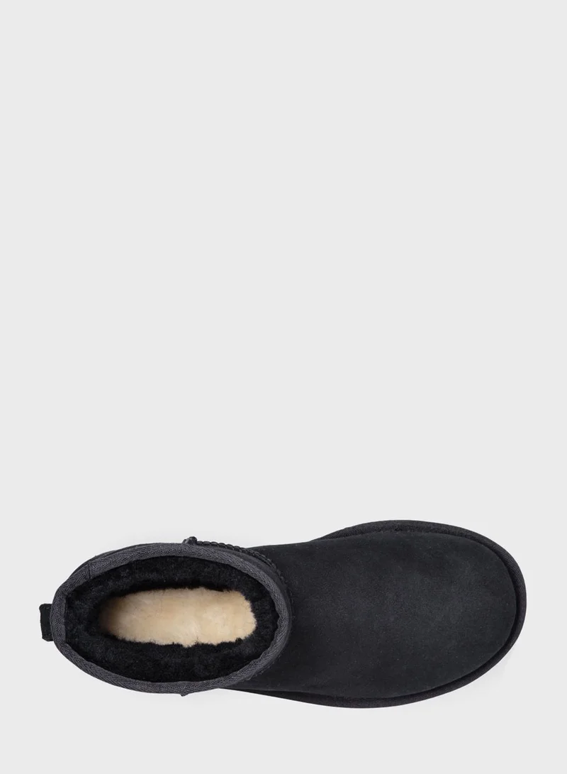 UGG Classic Mini Ugg