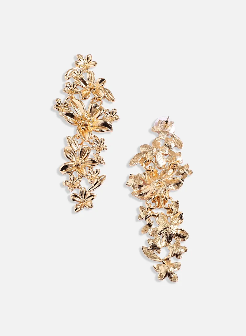 SOHI Metallic Flora Artificial Drop Earring Jewellery