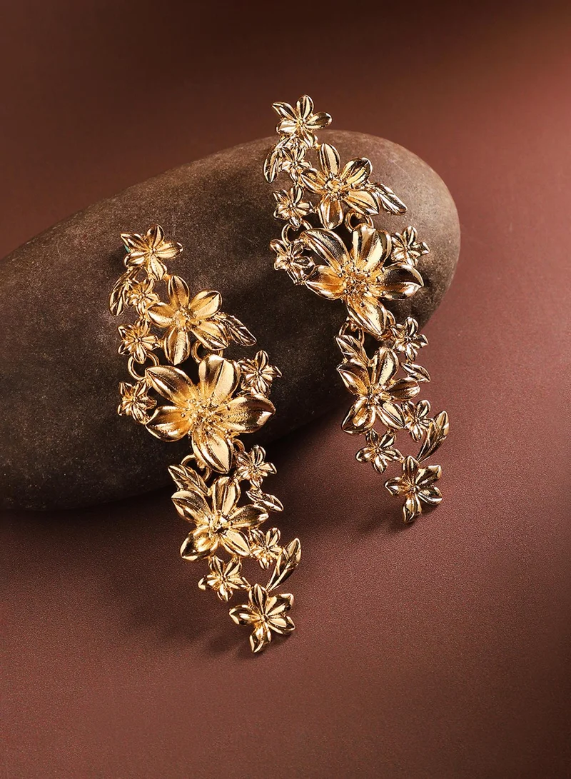 SOHI Metallic Flora Artificial Drop Earring Jewellery