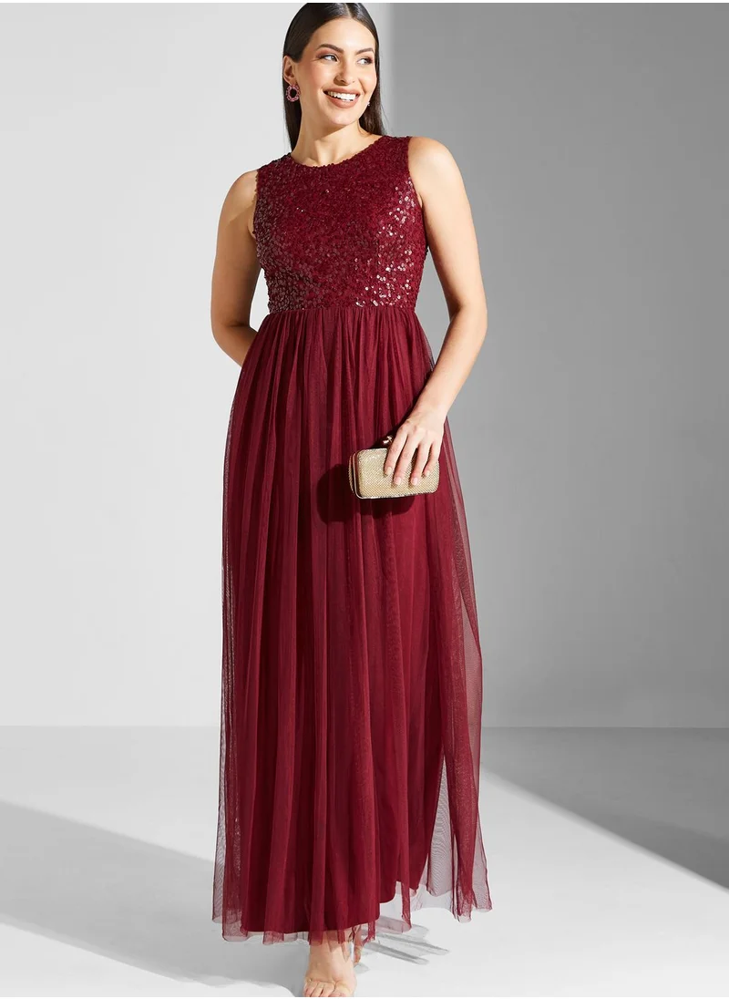 Namshi x Hadia Ghaleb Sequinned Dress