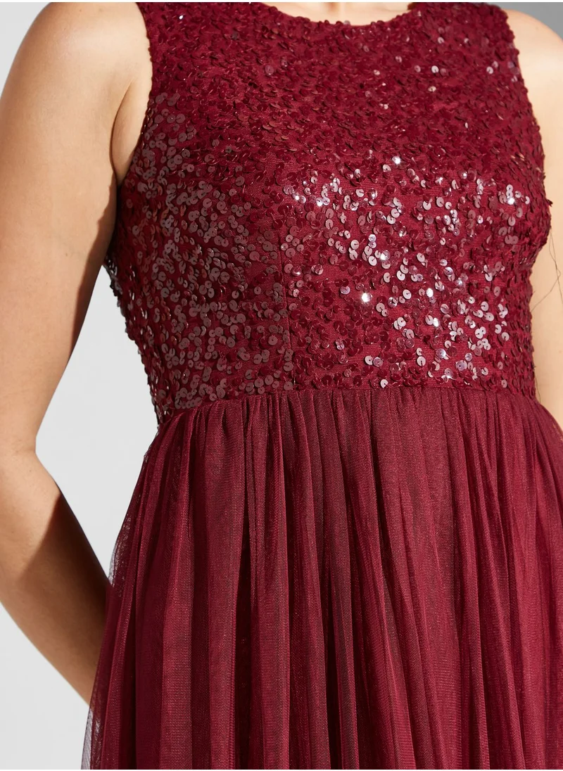 Namshi x Hadia Ghaleb Sequinned Dress
