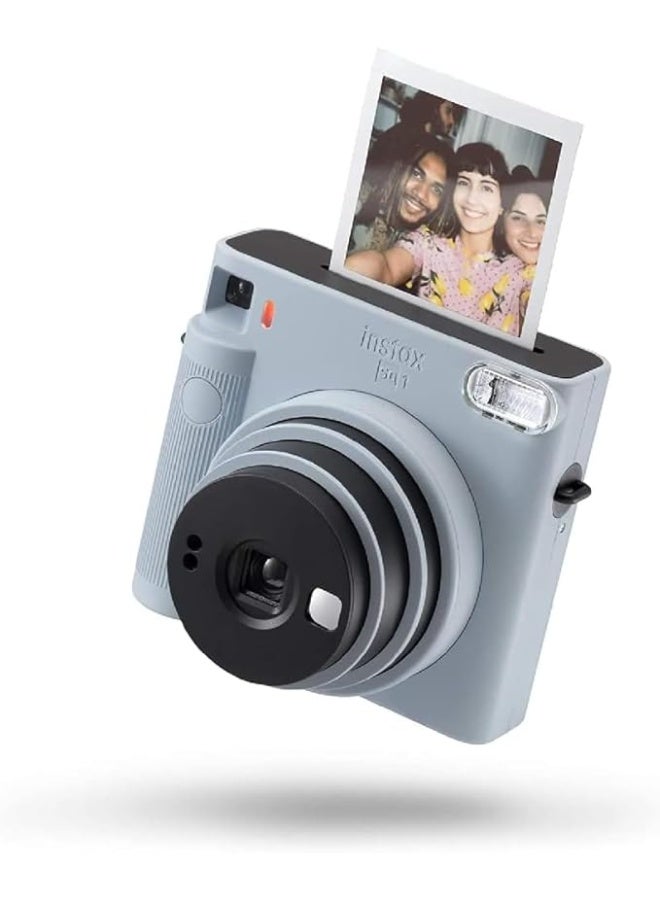 إنستاكس كاميرا فوجي فيلم انستاكس سكوير SQ1 بفيلم فوري - أزرق جليدي - Image 1