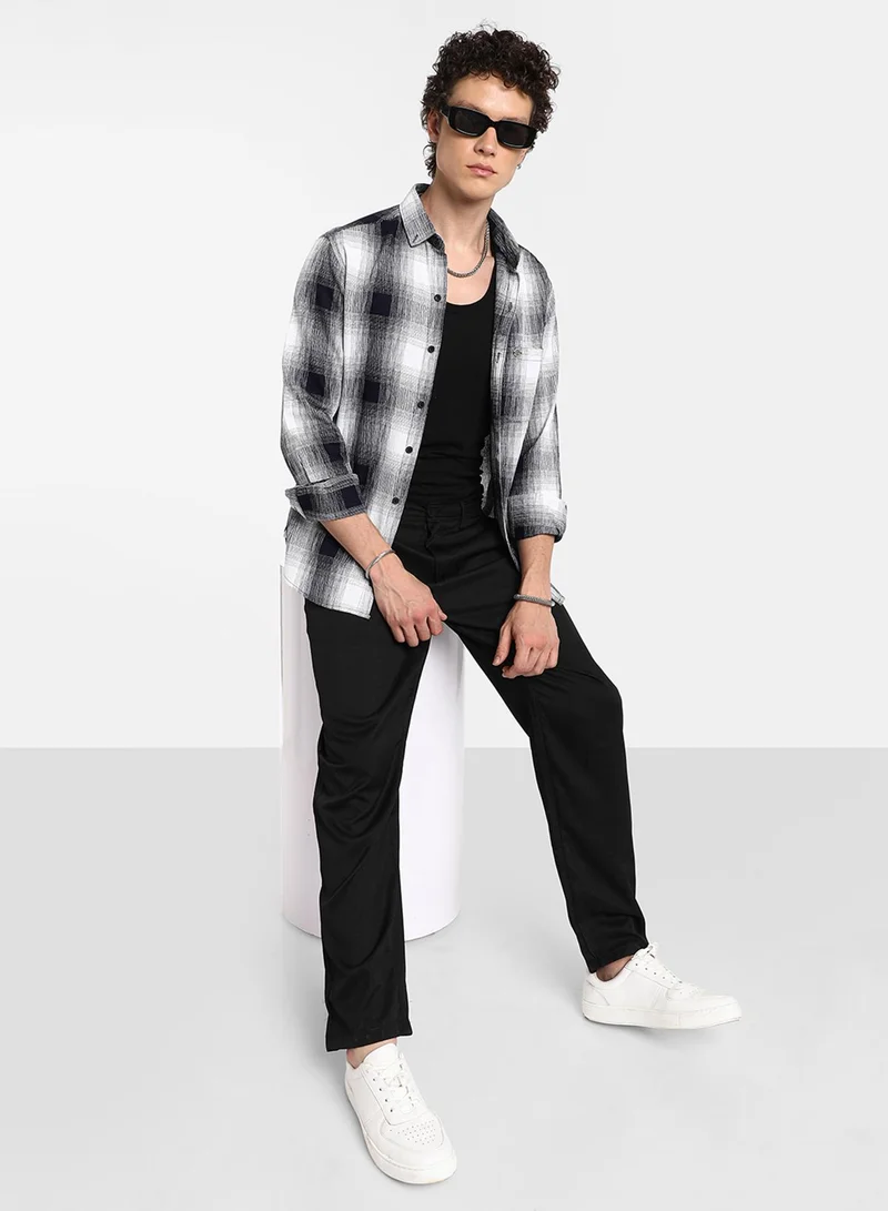 Campus Sutra Men's Charcoal Black & Ivory White Ombre Buffalo Check Shirt