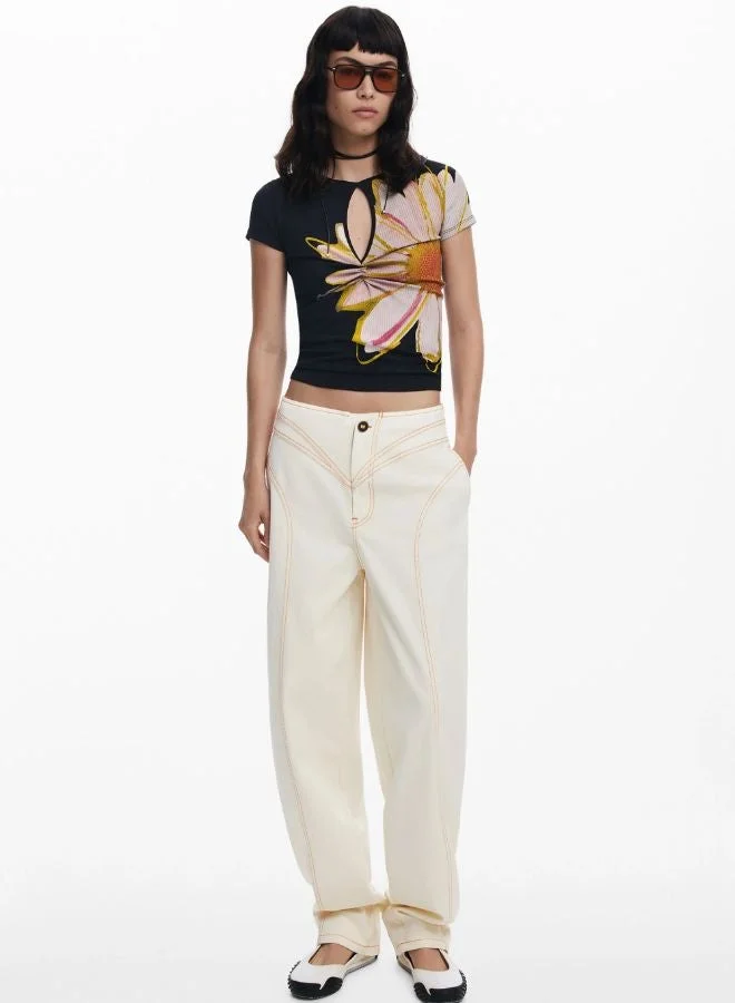 ديسيجوال تي شيرت زهري بأكمام قصيرة مع فتحة