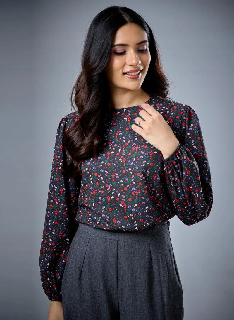 زجزاج بلوزة بأكمام طويلة وياقة مستديرة وطبعة