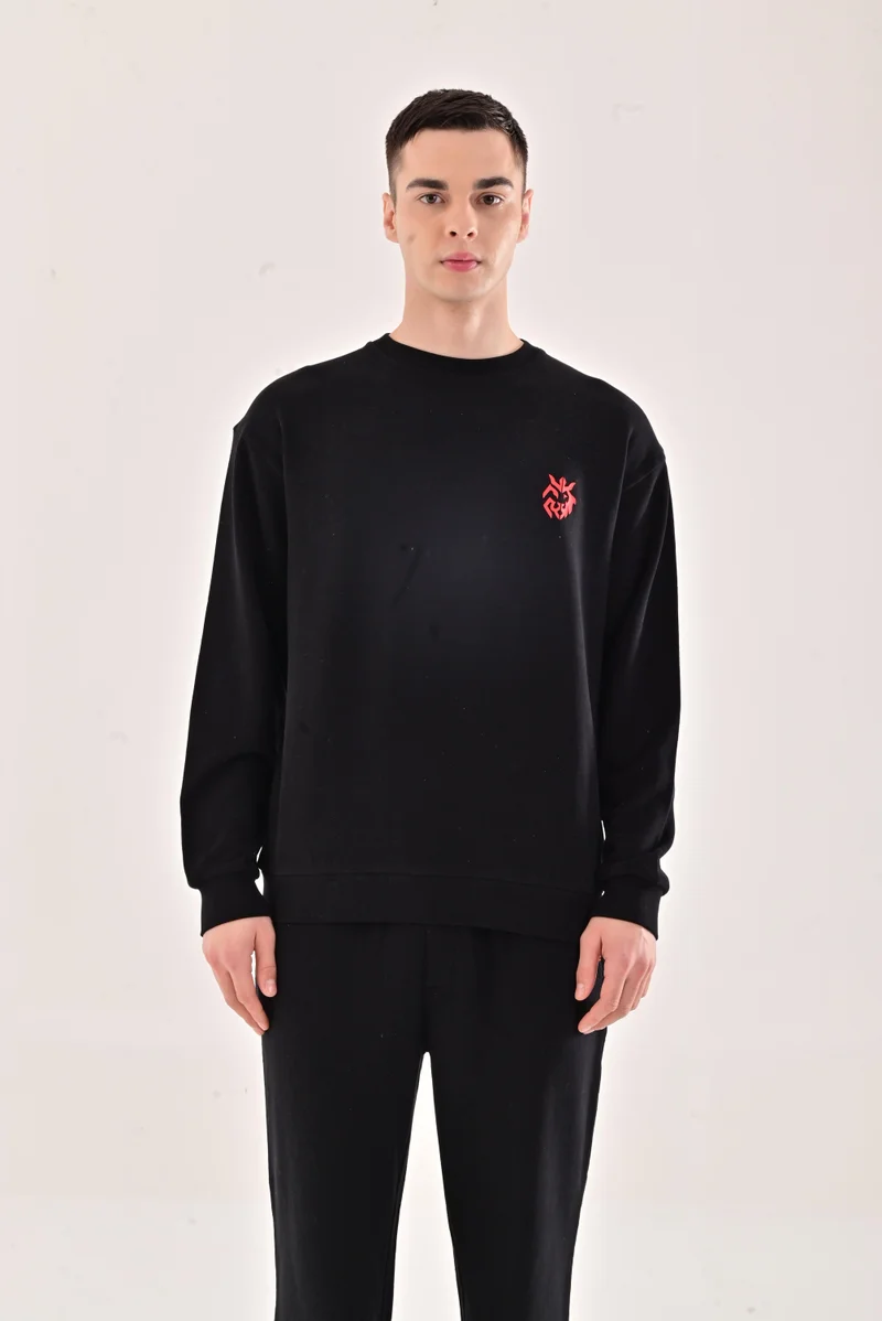 Esso5 Embossed Logo Sweatshirt