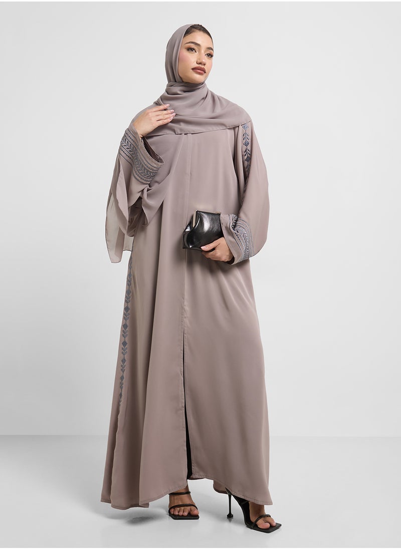 hayas closet Floral Embroidery Wide Sleeve Abaya  - Image 5