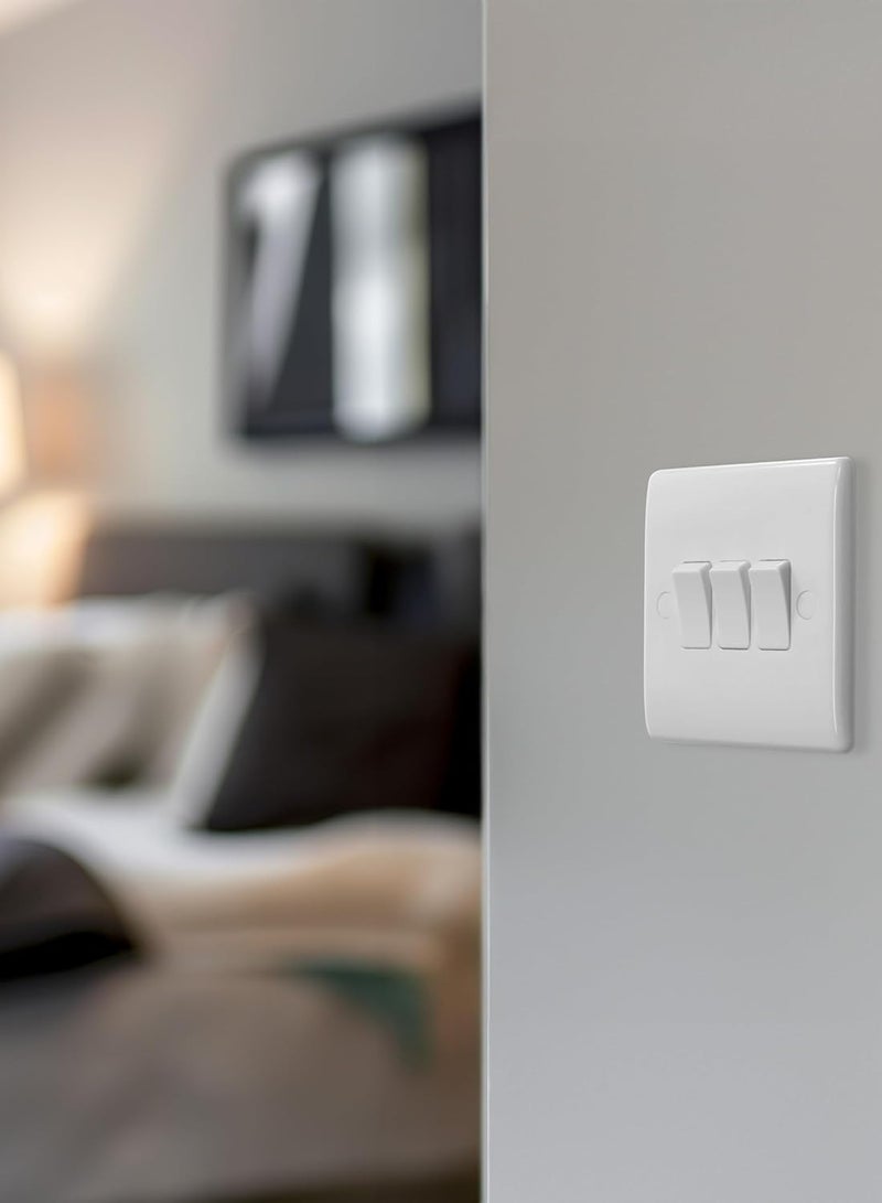 3-Gang White Moulded Wall Light Switch – 10A | Modern & Sleek Design - Image 4