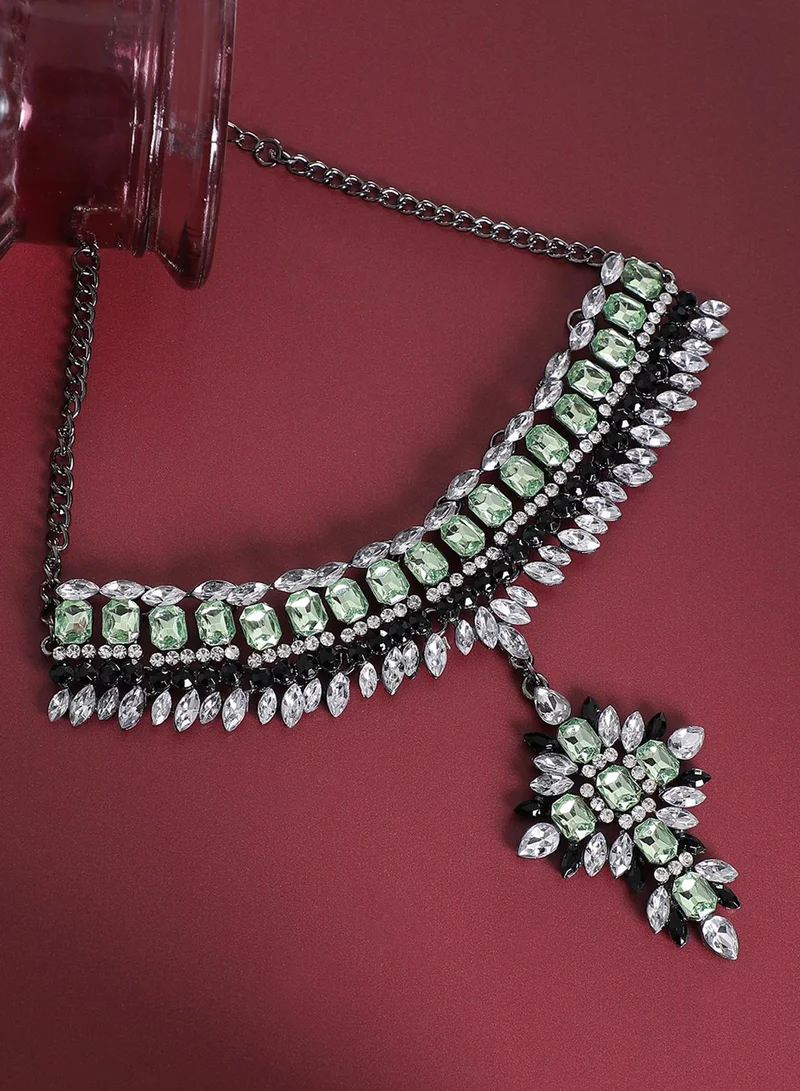 سوهي عقد مجوهرات صناعي عصري مميز