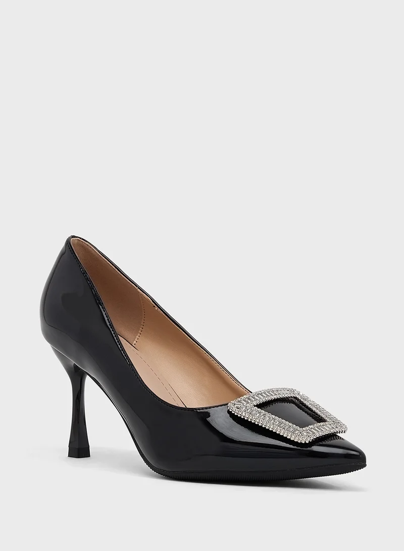 خزانة High Heeled Pump