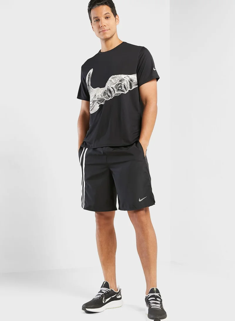 Nike 9" Dri-Fit Challenger Dye Shorts
