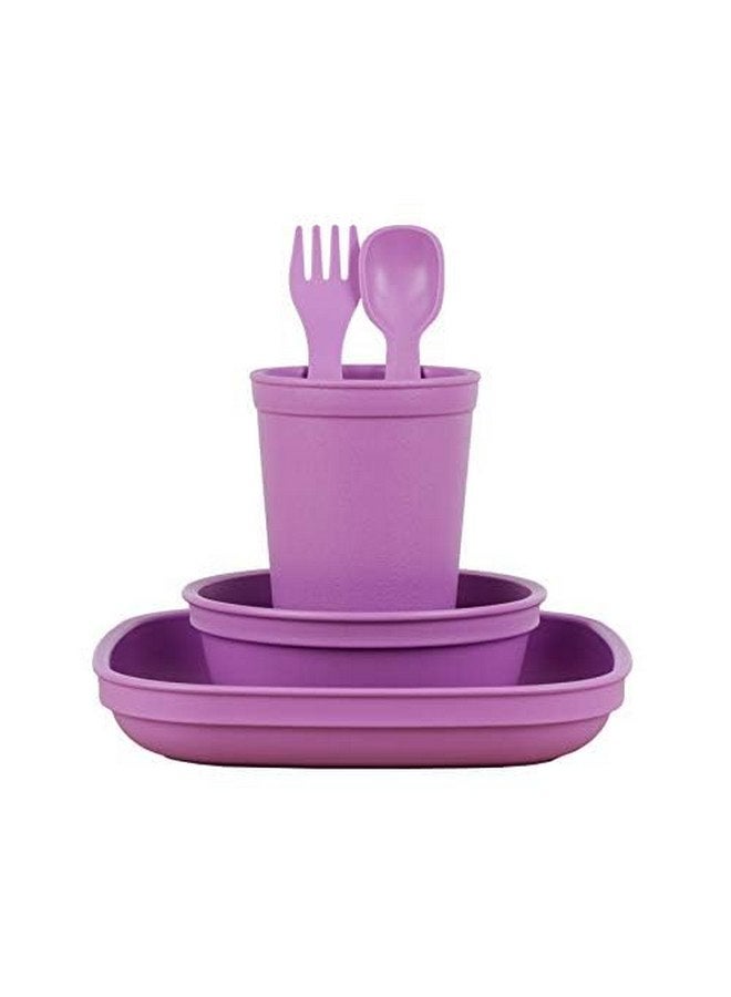 ري بلاي طقم عشاء للأطفال الصغار من Re-Play مصنوع في الولايات المتحدة الأمريكية - كوب مفتوح سعة 10 أونصة، طبق مسطح مقاس 7 بوصات، وعاء سعة 12 أونصة، شوكة ذات طرف دائري وملعقة عميقة - طقم عشاء بلاستيكي آمن للاستخدام في غسالة الأطباق/الميكروويف - أرجواني - Image 1
