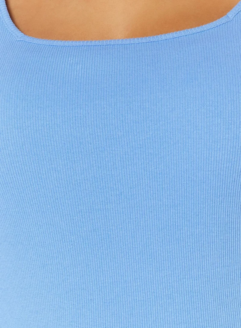 ترينديول كيرف Square Neck T-Shirt