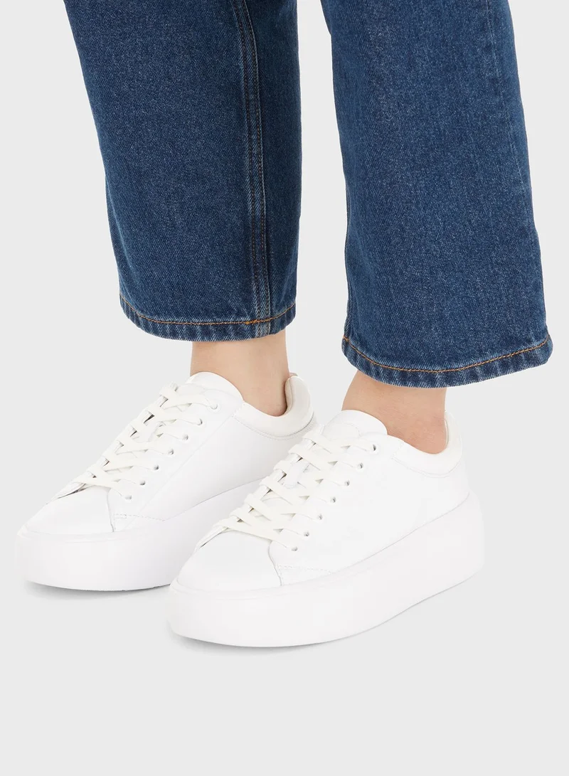 CALVIN KLEIN Lace Up Low Top Sneakers