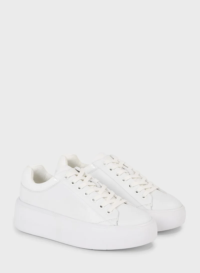 CALVIN KLEIN Lace Up Low Top Sneakers