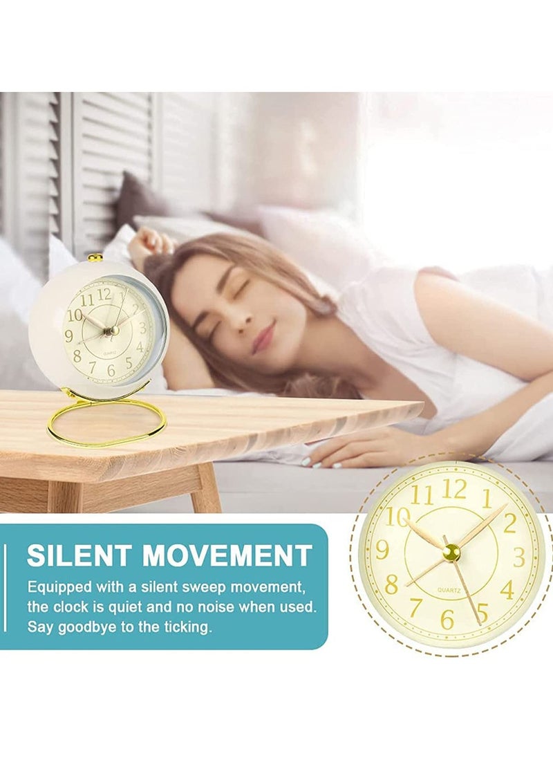 SYOSI - Silent Bedside Clocks Battery Operated Non-Ticking Analogue Retro Alarm Clock Bedroom Simple Loud Alarm Desk Clock Vintage Alarm Clocks with Light Large Display for Heavy Sleepers Office - Image 1