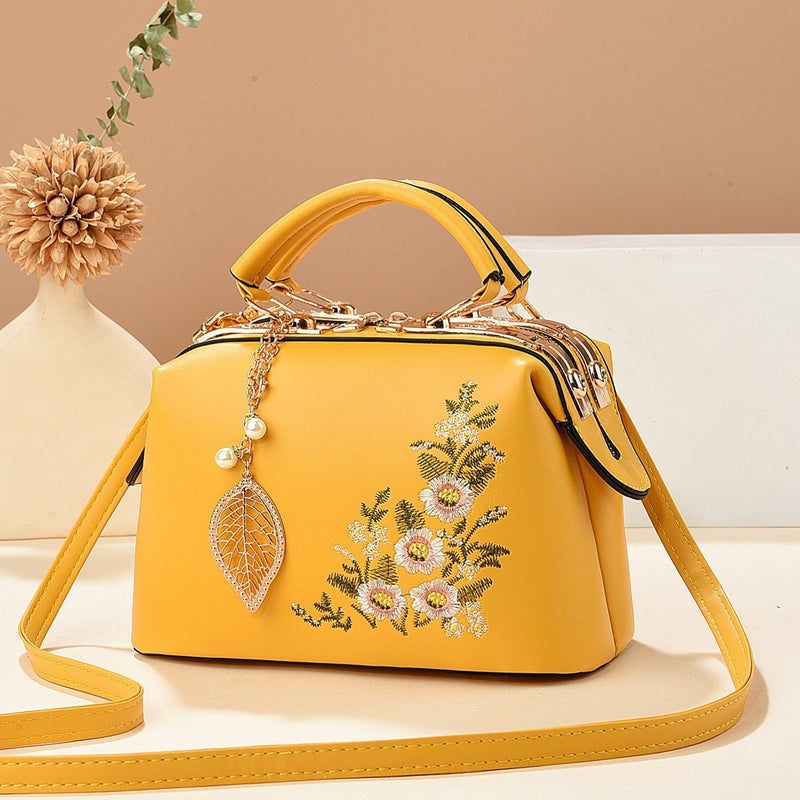 Selling Large-Capacity Handbag Bag National Style Flower Shoulder Bag Quality Women'S Bag Export Bag - Image 3