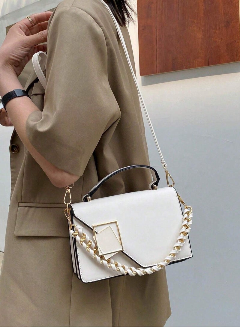 ارواق حقيبة يد مربعة أنيقة مزينة بزخارف معدنية، بسعة كبيرة، خفيفة الوزن، محمولة، محفظة صغيرة بغطاء سلسلة، حقيبة مربعة صغيرة للنساء مزينة بزخارف معدنية وسلسلة للفتيات - Image 4